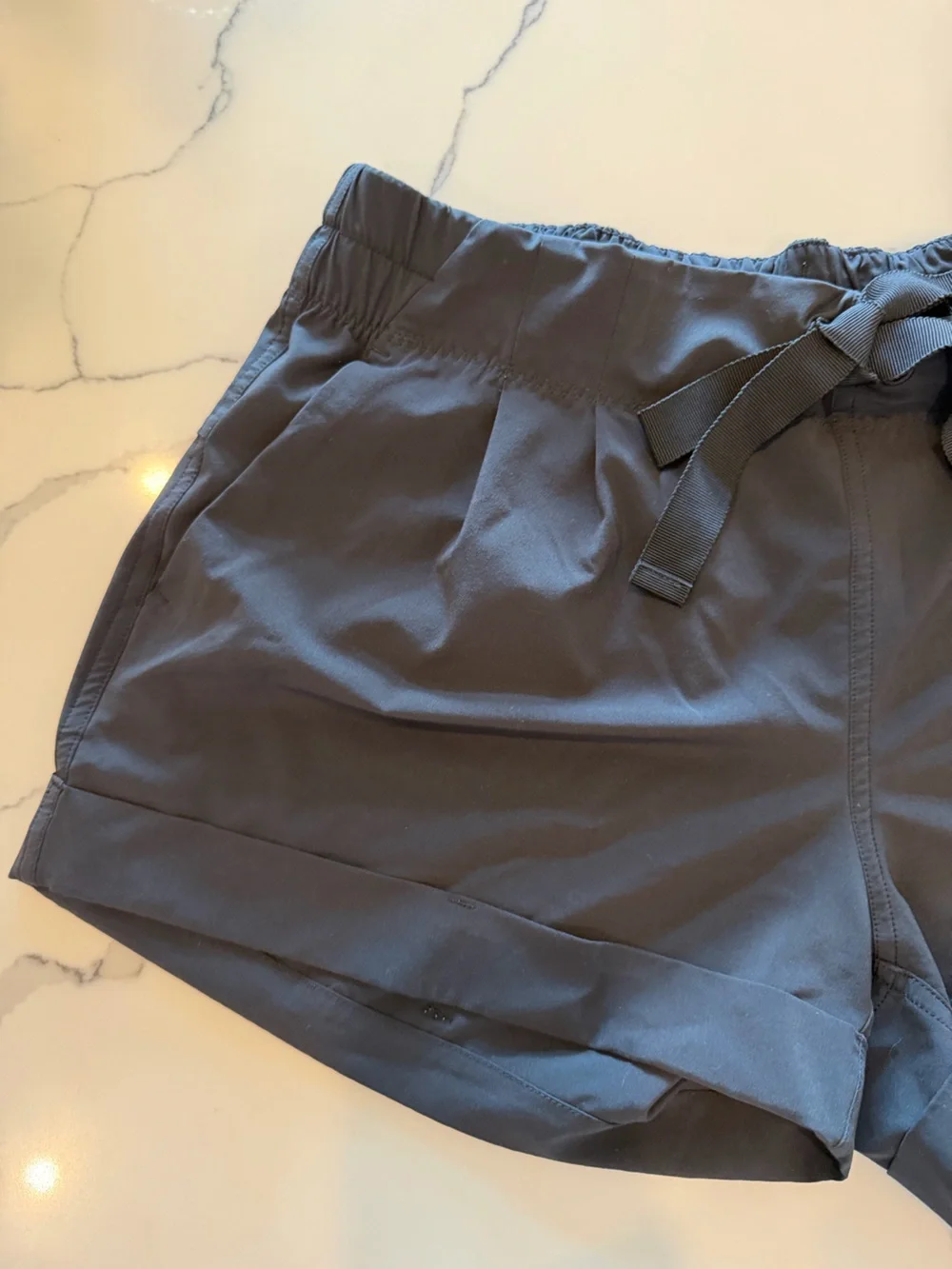 lululemon athletica Women's Spring Break Away Shorts- Black Size 8